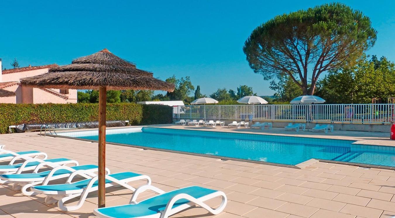 Camping Le Clos De La Lere Cayriech Exterior foto
